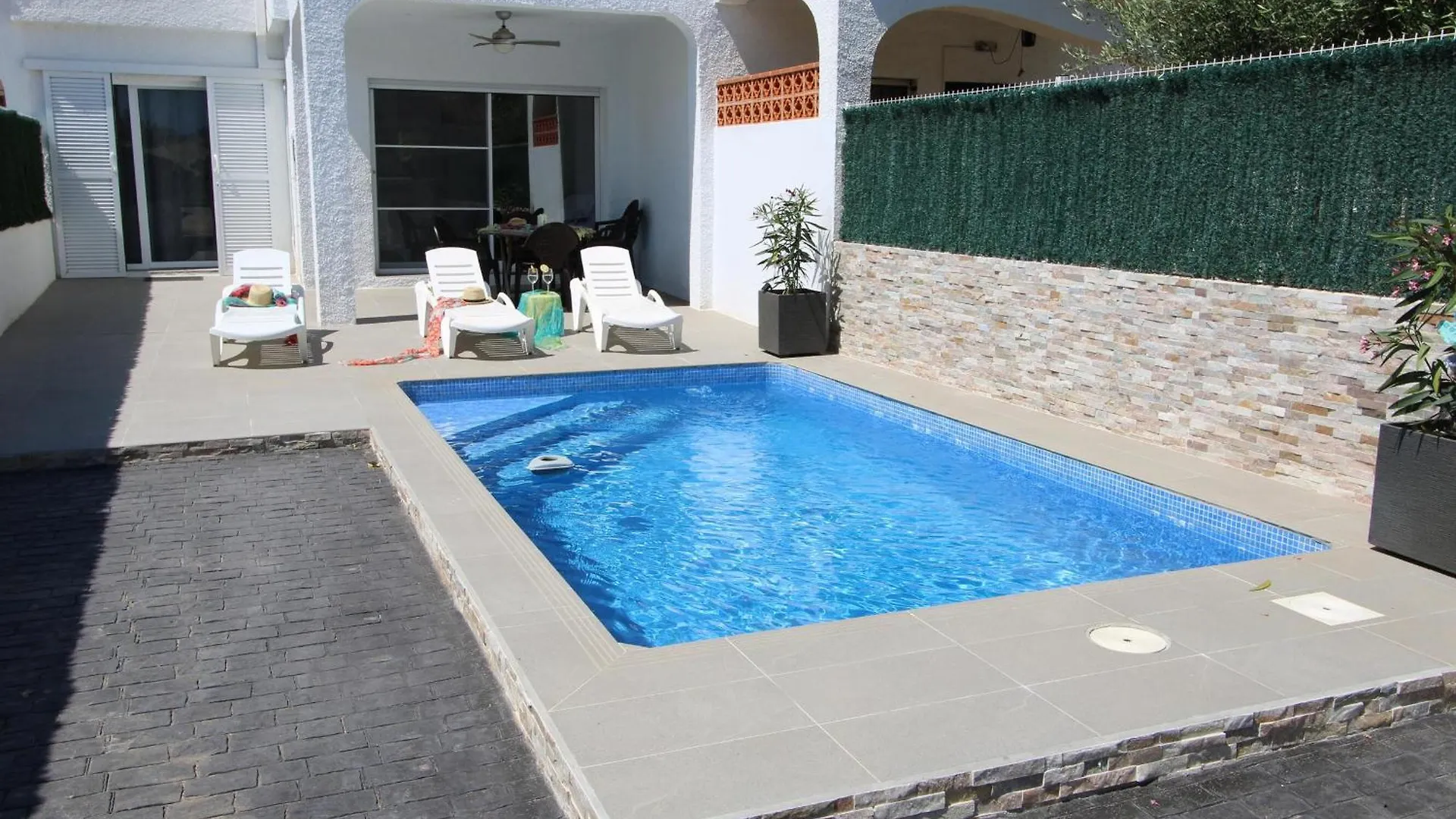 Vacaciones Perfectas Cerca Del Mar: Piscina Privada, Mascotas Bienvenidas Y Playa Para Perros. - Es-184-21 Riumar Holiday home